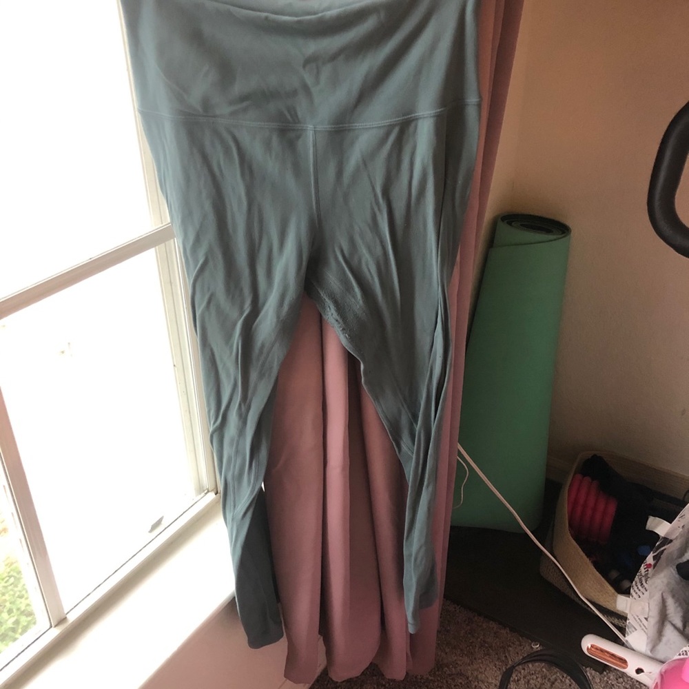 Lululemon Align leggings